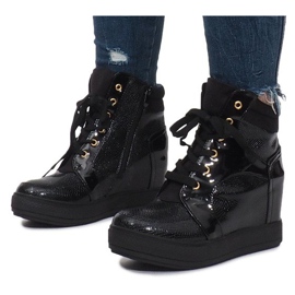 Sneakers laccate nere sulla zeppa Snake nero 1