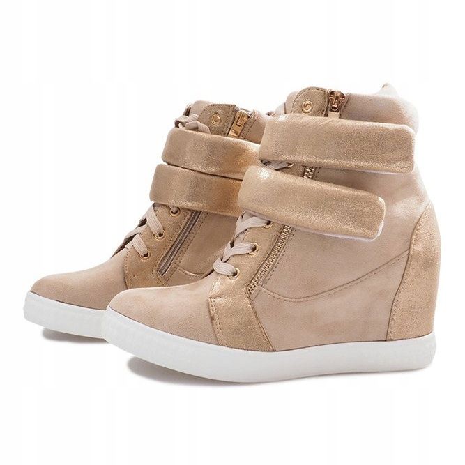 Sneakers in camoscio beige con velcro Amelia 1