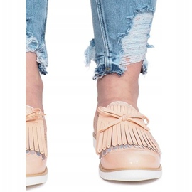 Mocassini rosa traforati con frange Pamole 1
