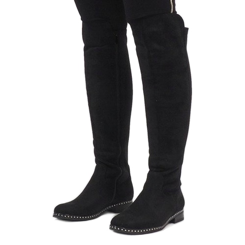 Stivali in camoscio nero con borchie H305 1