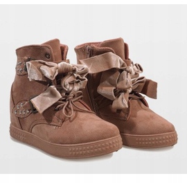 Sneakers rosa sulla zeppa A-79 1