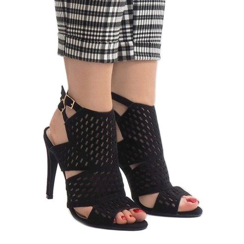 Stivali neri traforati 238-5 nero 1