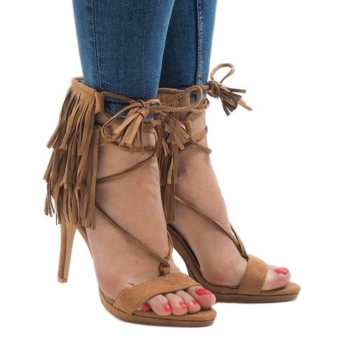 Sandali beige su tacco a spillo, camoscio boho 8125-1 2