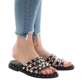 Pantofole nere con borchie LK-2802 nero 1