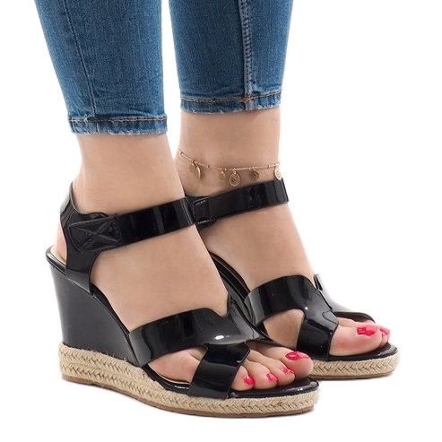 Sandali con zeppa neri LWF-5H5670 nero 1
