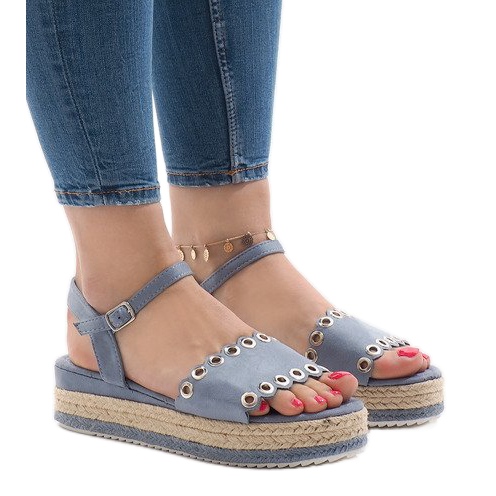 Sandali blu sulla piattaforma 99-46 1