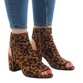 Sandali leopardati con tomaia C-7226 marrone 1