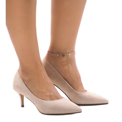 Décolleté beige su spilla P-6377 1