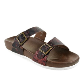 Pantofole rosse e marroni con fibbia GA735 marrone rosso 1