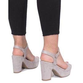 Sandali grigi dal post Boiset grigio 1