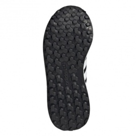 Adidas Originals Forest Grove Jr EE6557 scarpe nero 2