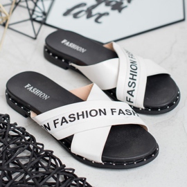 SHELOVET Pantofole bianche alla moda bianco 1