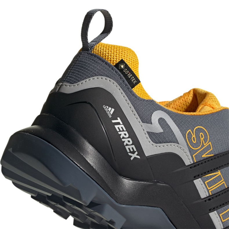 Scarpe Adidas Terrex Swift R2 Gtx M G26555 grigio 1