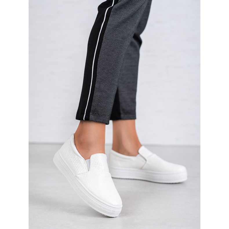 SHELOVET Slipon sulla piattaforma bianco 1