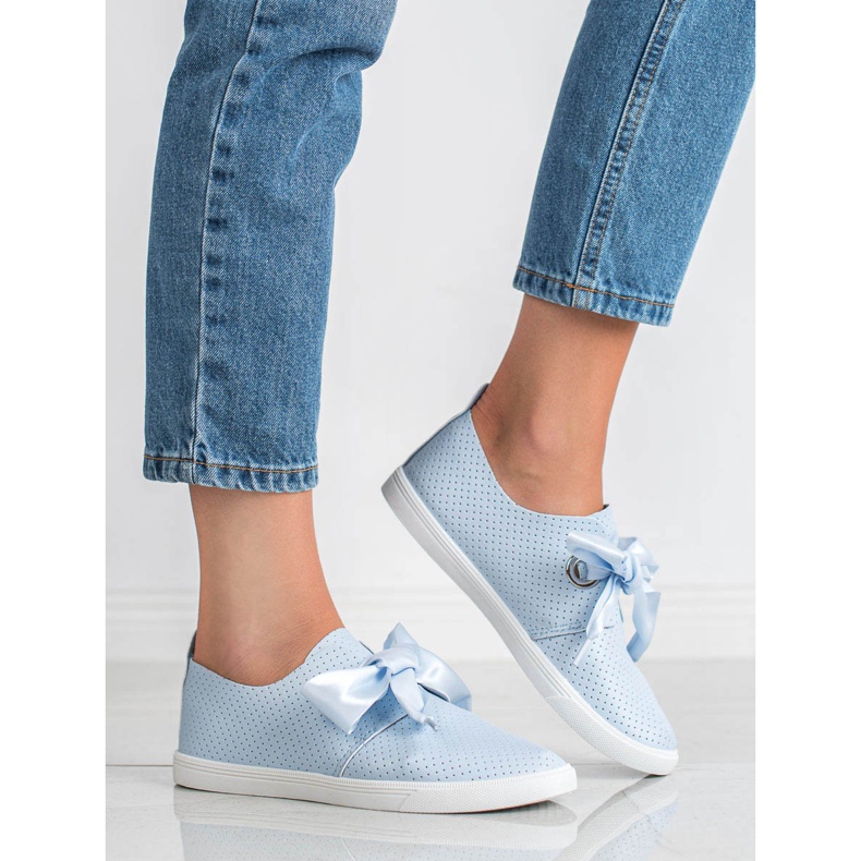 SHELOVET Scarpe legate con un nastro blu 1