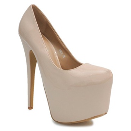 Tacchi alti laccati sulla piattaforma D905 Beige 1