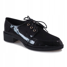 Scarpe laccate nere con tacco delicato J1116 nero 1
