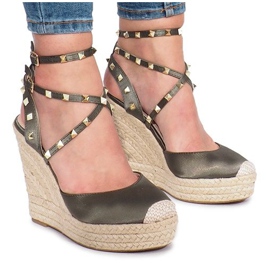 Espadrillas verdi sulla zeppa di Hella verde 1