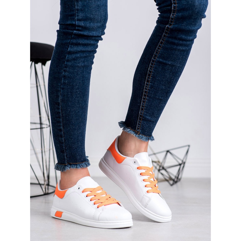 Ideal Shoes Scarpe sportive da donna bianca arancia 1
