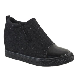 Sneakers nere sulla zeppa DD410-1 nero 1