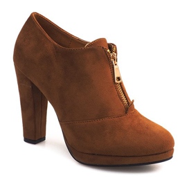 Stivali su un post elastico VX-62 Camel marrone 1