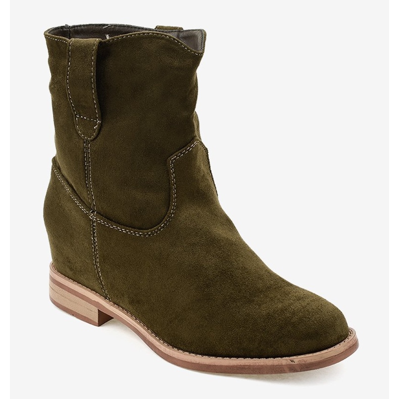 NC837 slip-on in camoscio verde 1