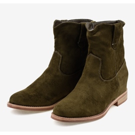 NC837 slip-on in camoscio verde 2