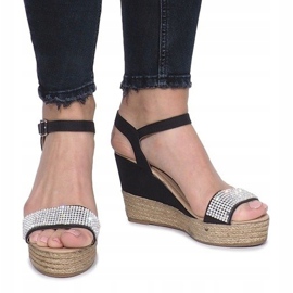 Sandali neri su una delicata zeppa Diamond Shine nero 1