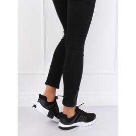 Nero 520-3 Scarpe sportive nere 1
