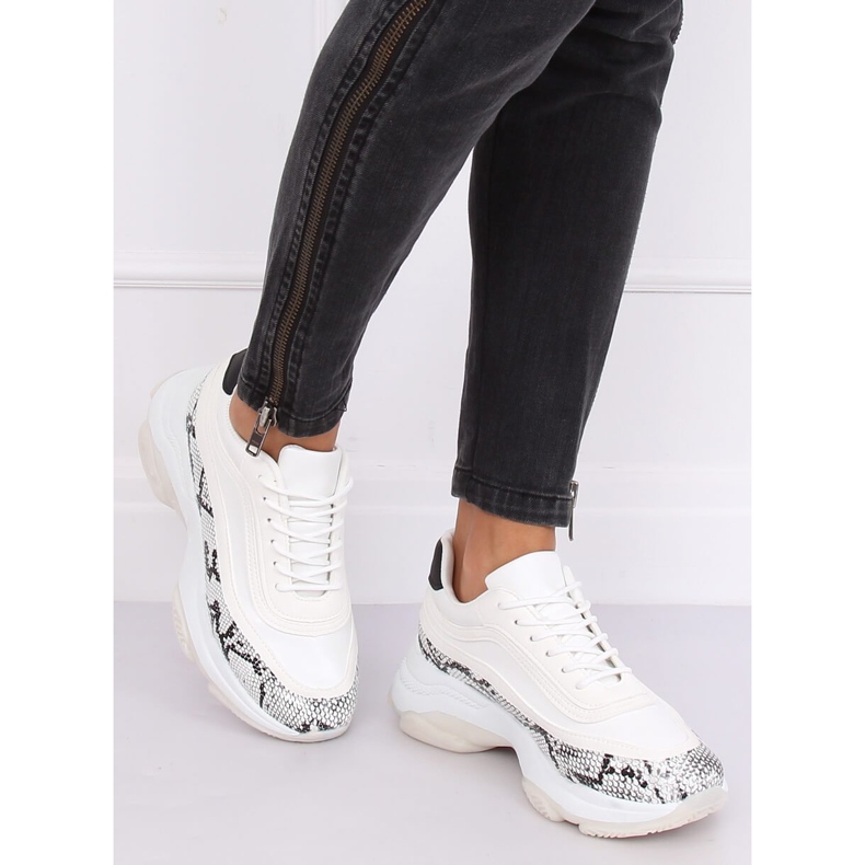 YY-02 Scarpe sportive bianche serpente bianco multicolore 1