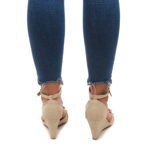 Sandali con zeppa F1-43 Beige 2