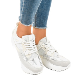 Scarpe sportive da donna alla moda bianche C2 bianco 2