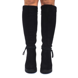 Stivali in pelle scamosciata su un post ES8516 Black nero 2