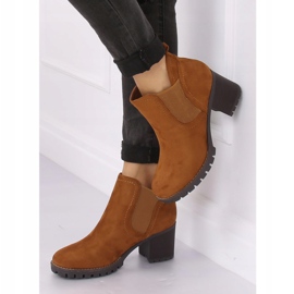 Stivaletti Chelsea tacco alto cammello 8B879 Camel marrone 2