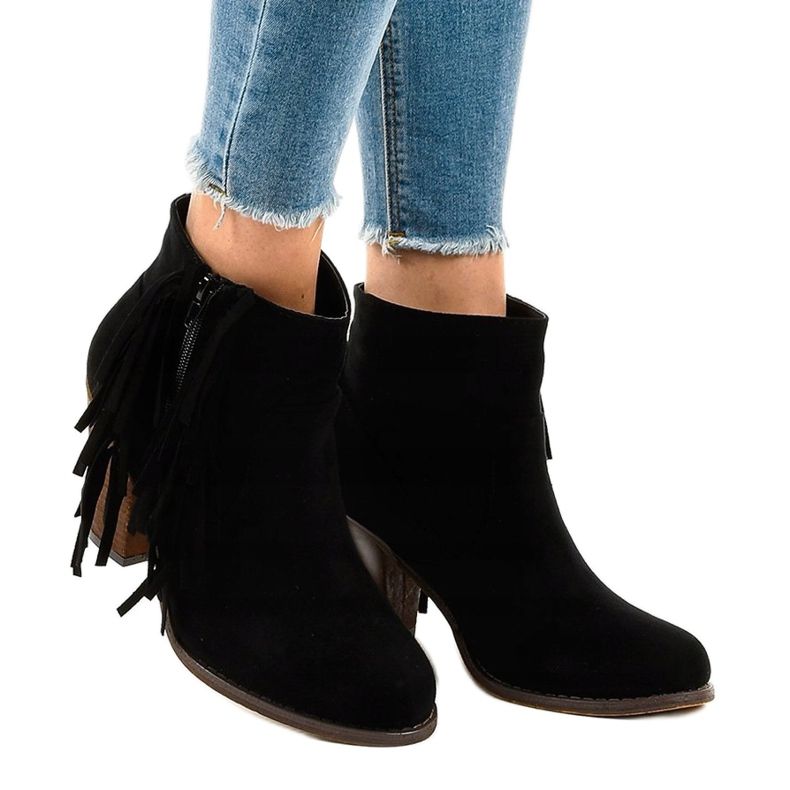 Stivali boho in camoscio nero sul post FY8333 1