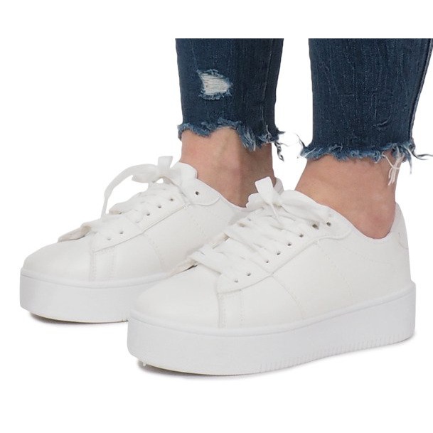 Sneakers bianche sulla piattaforma Livet De Lux bianca 2