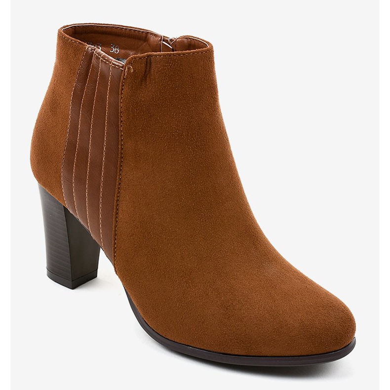 Stivali da donna in camoscio marrone K93 1