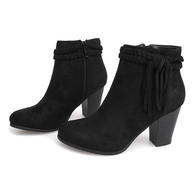 Stivaletti in pelle scamosciata su una barra Frange B324 Black nero 2