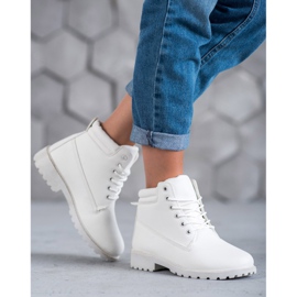 Marquiz Cacciatori bianchi bianca 1