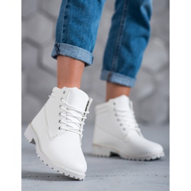 Marquiz Cacciatori bianchi bianca 2