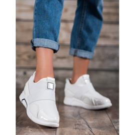 Ideal Shoes Sneakers alla moda senza lacci bianca 2
