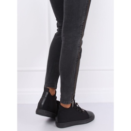 Nero XY-35 Sneakers nere isolate in neoprene 2