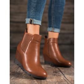 SHELOVET Stivali con zeppa marrone 1