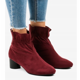Stivali scamosciati bordeaux sul post JM5512M rosso 1