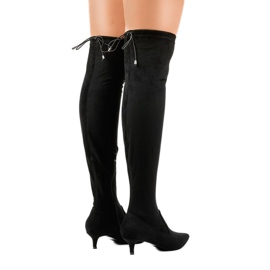 Stivali da donna in camoscio su pin L6838 nero 1