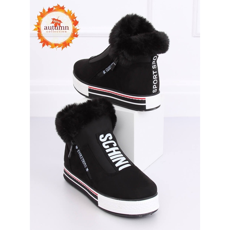 Sneakers nere isolate NB311 Black nero 1