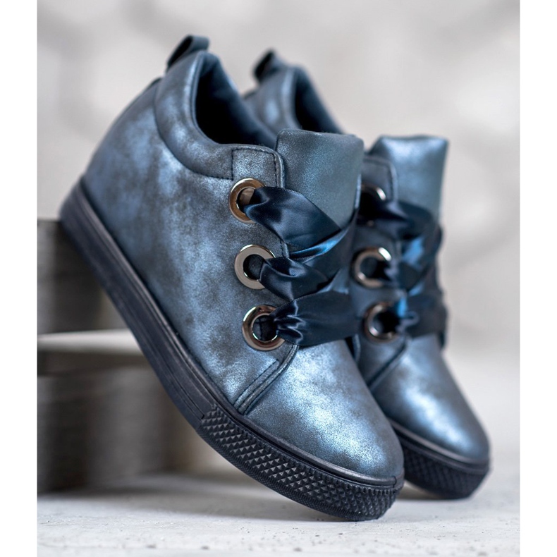New Tlck Scarpe legate con un nastro blu 1