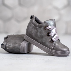 New Tlck Scarpe legate con un nastro grigio 1