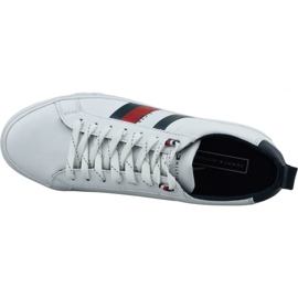 Scarpe Tommy Hilfiger Sneaker in pelle con dettaglio bandiera M FM0FM02576-YBR bianco 2