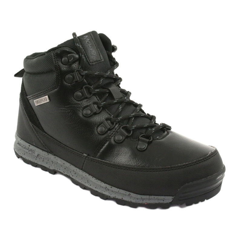 McKey Scarpe sportive maschili con una membrana nera 1069 nero 1